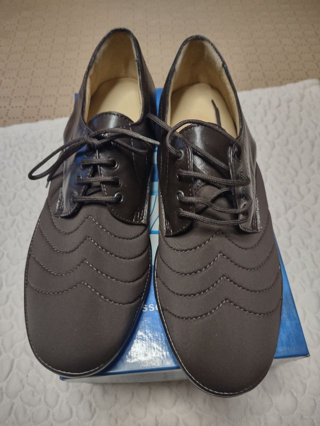 Scarpe pelle e lycra marrone