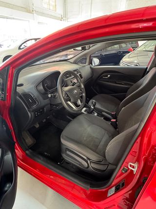 KIA RIO 2012  1.4 DIESEL 90 CV 