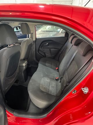 KIA RIO 2012  1.4 DIESEL 90 CV 