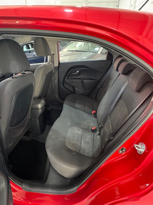 KIA RIO 2012  1.4 DIESEL 90 CV