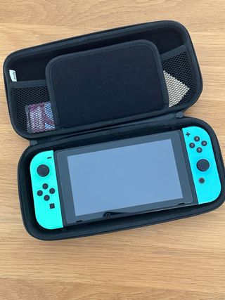 Nintendo Switch V2  como nueva
