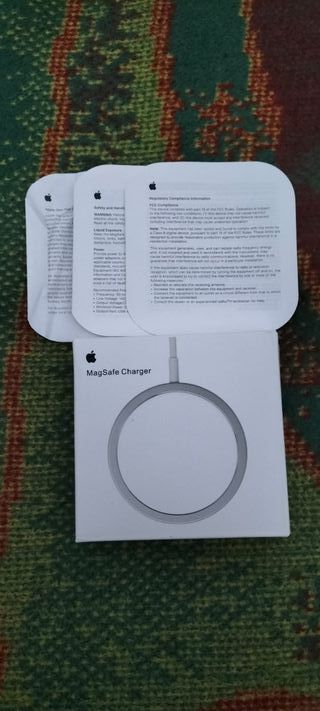 CARICABATTERIA MAGSAFE WIRELESS + ADATTATORE ORIGINALE