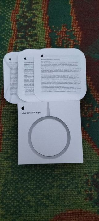 CARICABATTERIA MAGSAFE WIRELESS + ADATTATORE ORIGINALE