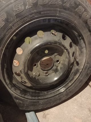 2 ruedas dunlop 175 70 14 