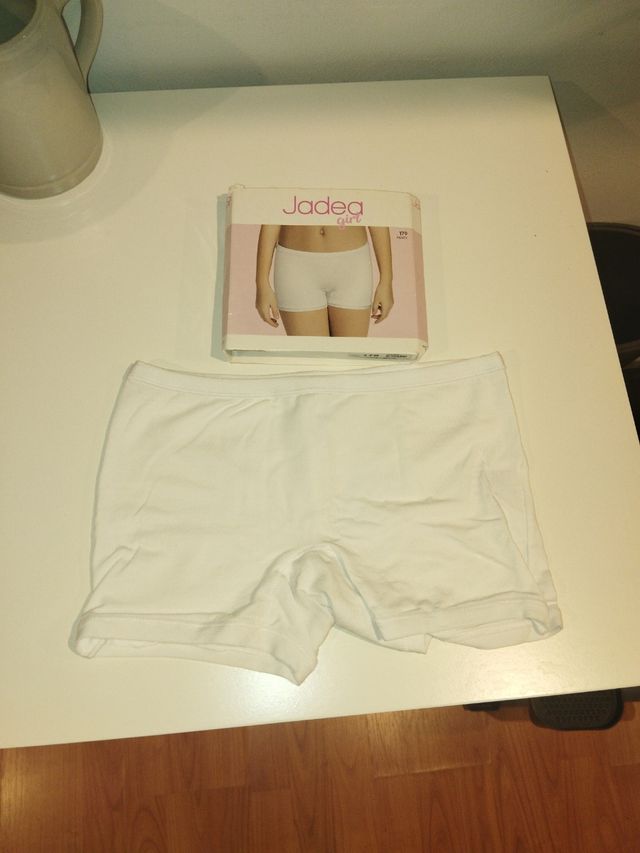 Mutanda bimba 9/10 anni.jadea girl