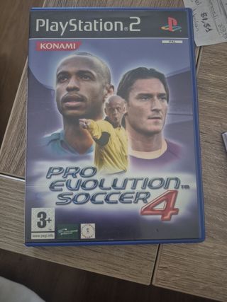 PRO EVOLUTION SOCCER 4 PS2