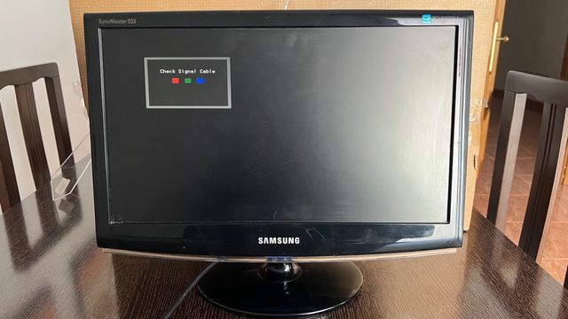 Monitor samsung 19”