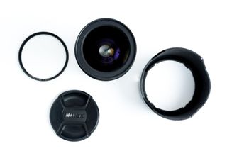 24-70 f2-8. NIKON FX