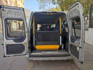 Ford Tourneo Connect 2013