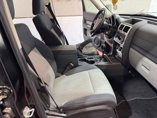 Dodge Nitro 2.8 CRD 4X4 2007