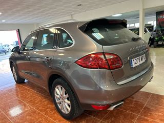 Porsche Cayenne 2012