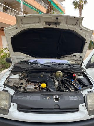 Renault Clio 2000