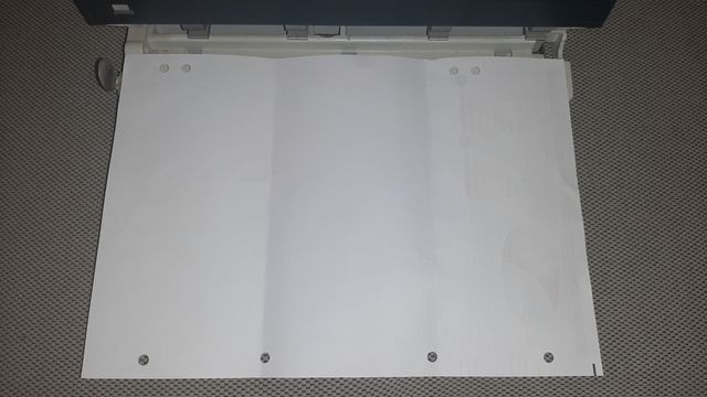 Perforadora de papel profesional 