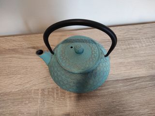 Tetera de hierro fundido