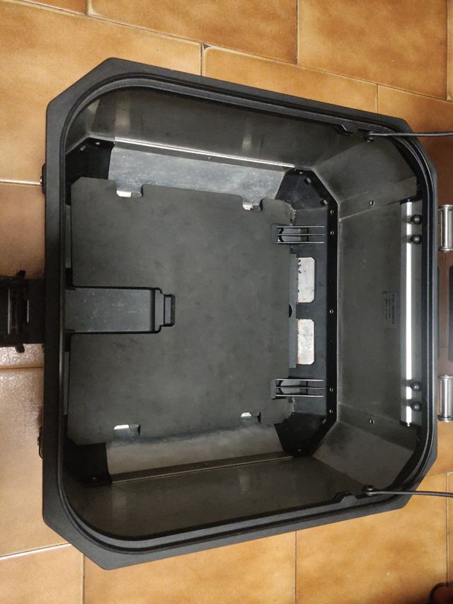 Top case trekker 42L outback