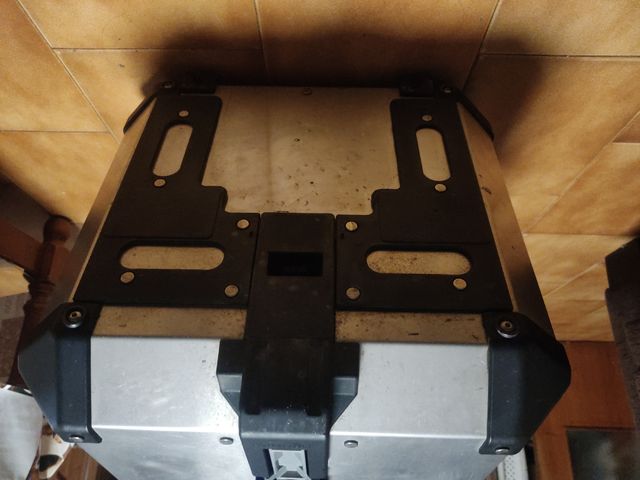 Top case trekker 42L outback