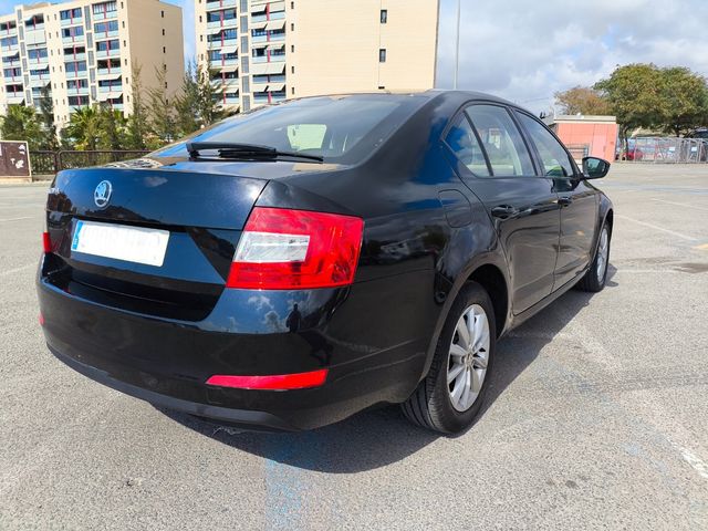 SKODA Octavia 1.6 TDI CR 105cv DSG CR Ambition