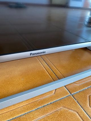 TV LED 40” Panasonic Smart TV