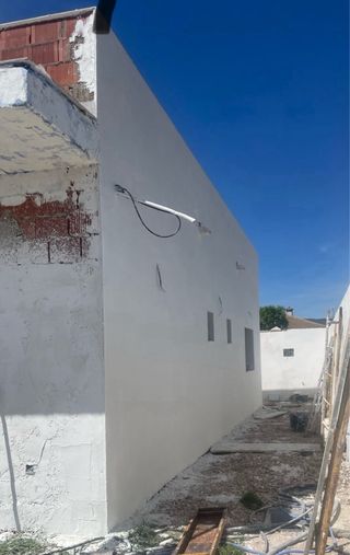 MORTEROS PROYECTADOS CON MAQUINA 