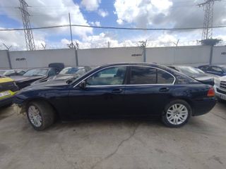 C817 DESPIECE BMW SERIE 7 E65 2003 3.0 DIESEL