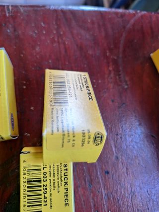 Interruptores Hella presión de aceite nuevos