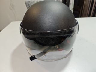 Chaqueta y cascos moto