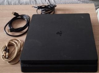 Play 4  con mandos 1tb sin caja
