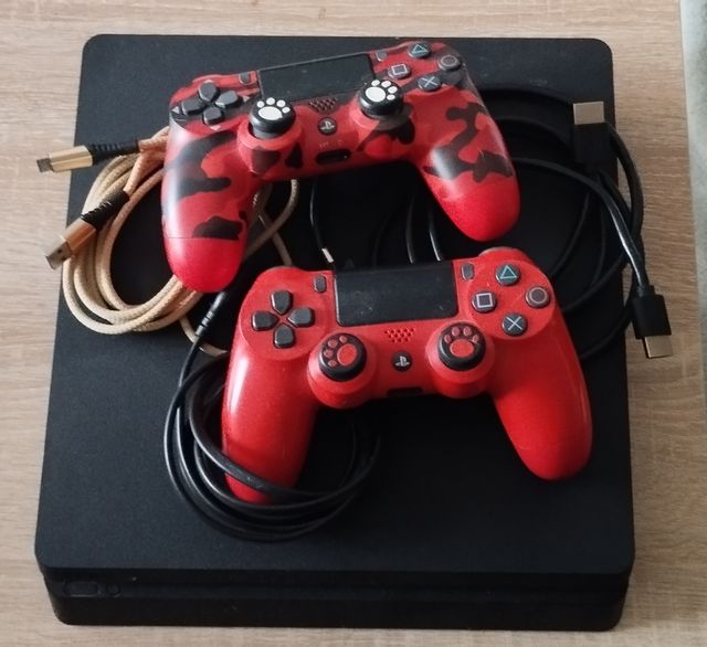 Play 4 con mandos 1tb sin caja