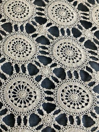 Colcha de crochet blanca