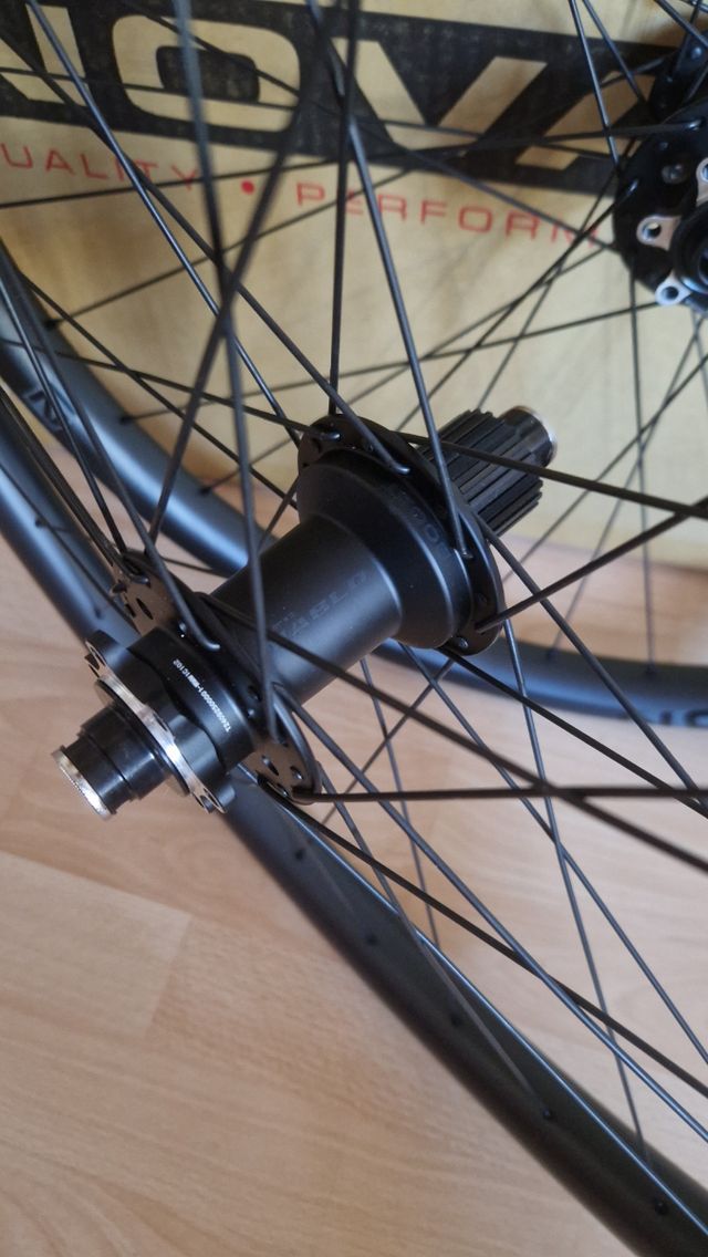 Novatec m30 Carbon 29"