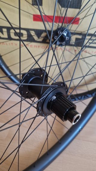 Novatec m30 Carbon 29"