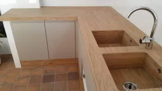 Encimeras de cocina porcelánico mármol granito etc