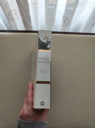 Una promesa de juventud. María Reig. NUEVO