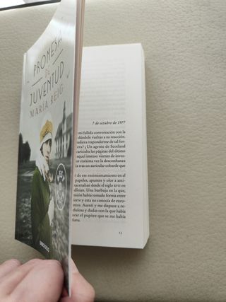 Una promesa de juventud. María Reig. NUEVO