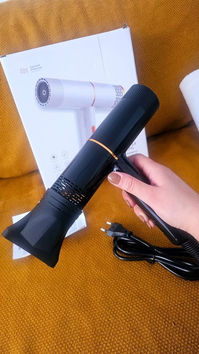 Secador Súper Moderno Iónico Negro nuevo