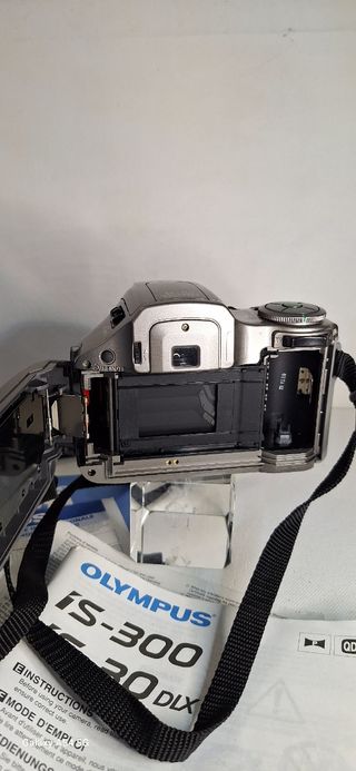 Olympus IS-300, camara analógica
