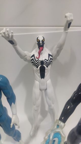 MUÑECOS LA BELLA Y LA BESTIA DISNEY