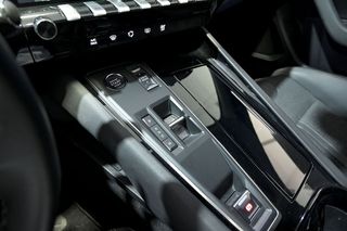 Peugeot 508   5P Allure PureTech 130 SS EAT8 