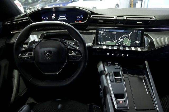 Peugeot 508   5P Allure PureTech 130 SS EAT8