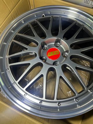 Llantas tipo bbs lm en 17 pulgadas BMW