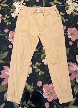 Pantalones Zara y Bershka