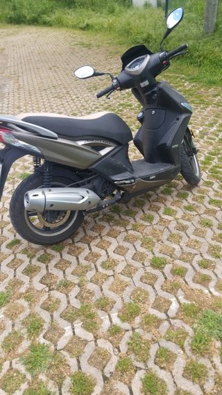 Kymco Agility City 125