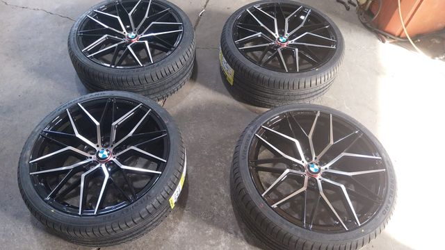 KIT COMPLETO LLANTAS + NEUMATICOS BMW 5x120 19"