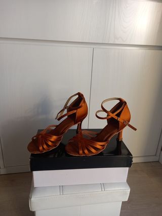 Zapatos baile