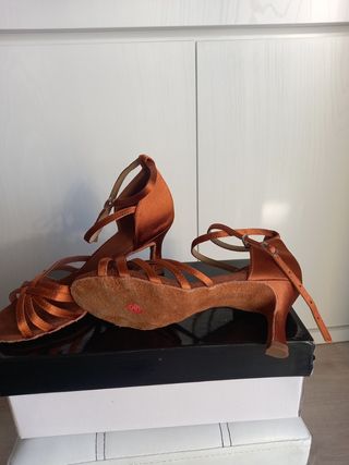 Zapatos baile