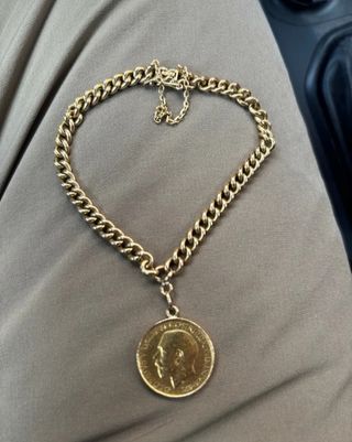 PULSERA ORO 18K CON MONEDA 22K