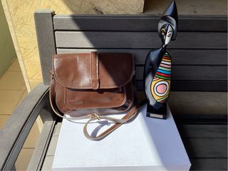 Bolso piel/ cuero/ leather. Marrón 