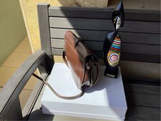 Bolso piel/ cuero/ leather. Marrón 