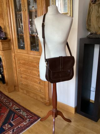 Bolso piel/ cuero/ leather. Marrón 