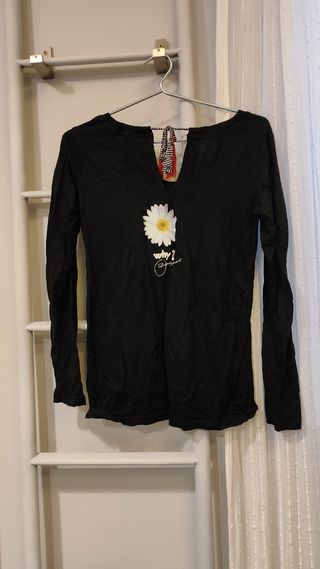 Camiseta de desigual 